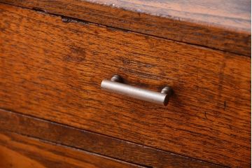 アンティーク家具　和製アンティーク　古い木の2杯小引き出し