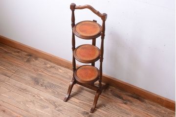 アンティーク家具　イギリスアンティーク　ウォールナット材の折り畳み式ケーキスタンド(2)
