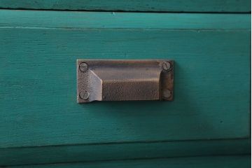 アンティーク家具　アンティークペイント　小ぶりなグリーンカラーの2杯小引き出し