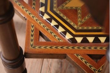 アンティーク雑貨　中古　アジアンテイスト　小物収納付き!サイドテーブル