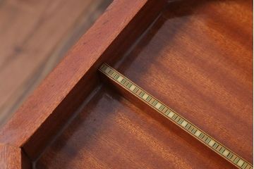 アンティーク雑貨　中古　アジアンテイスト　小物収納付き!サイドテーブル