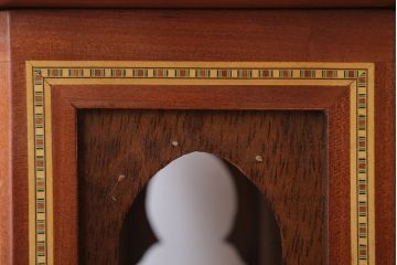 アンティーク雑貨　中古　アジアンテイスト　小物収納付き!サイドテーブル