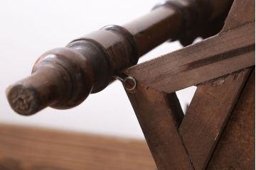 アンティーク雑貨　中古　アジアンテイスト　小物収納付き!サイドテーブル