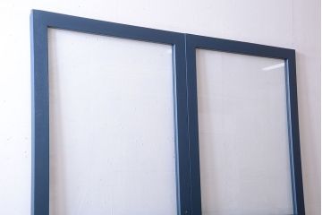 アンティーク　レトロでかわいいペイントガラス戸2枚セット
