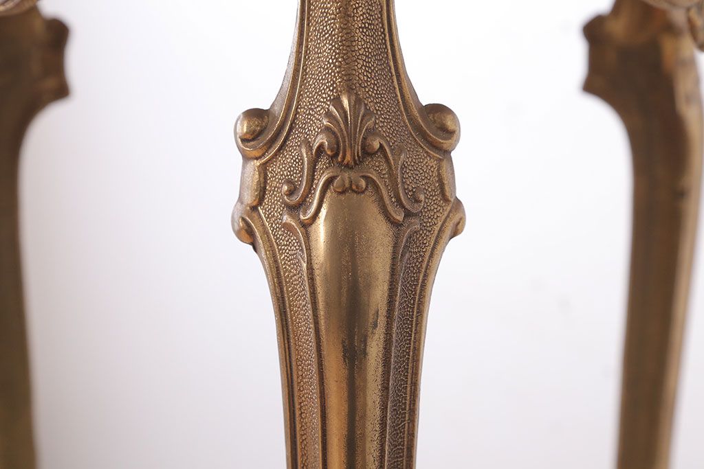 中古　イタリア製　大理石天板のサイドテーブル(オニキス)