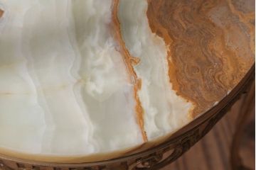 中古　イタリア製　大理石天板のサイドテーブル(オニキス)