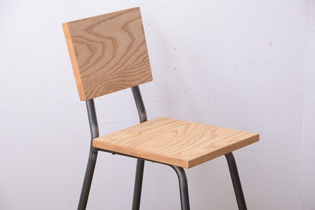 ラフジュ工房オリジナル　小ぶりなアイアンレッグチェア(1)