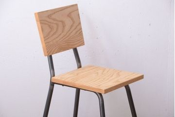 ラフジュ工房オリジナル　小ぶりなアイアンレッグチェア(1)