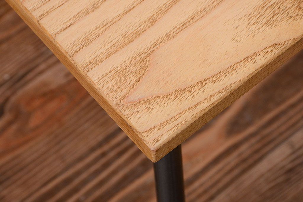 ラフジュ工房オリジナル　小ぶりなアイアンレッグチェア(1)