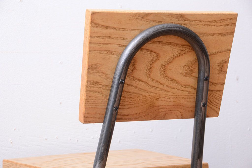 ラフジュ工房オリジナル　小ぶりなアイアンレッグチェア(1)