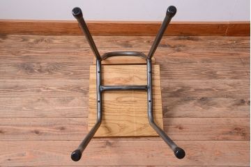 ラフジュ工房オリジナル　小ぶりなアイアンレッグチェア(1)