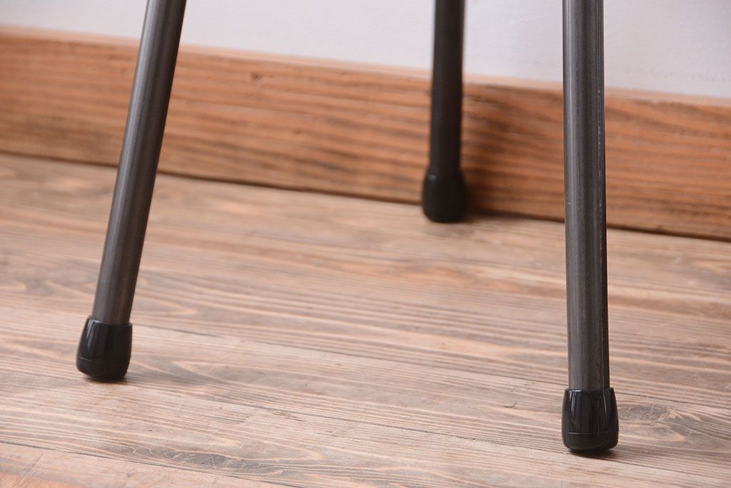 ラフジュ工房オリジナル　小ぶりなアイアンレッグチェア(3)