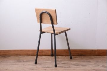 ラフジュ工房オリジナル　小ぶりなアイアンレッグチェア(3)