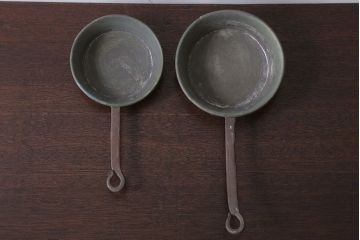 アンティーク雑貨　アンティーク　銅のフライパン大小2つセット
