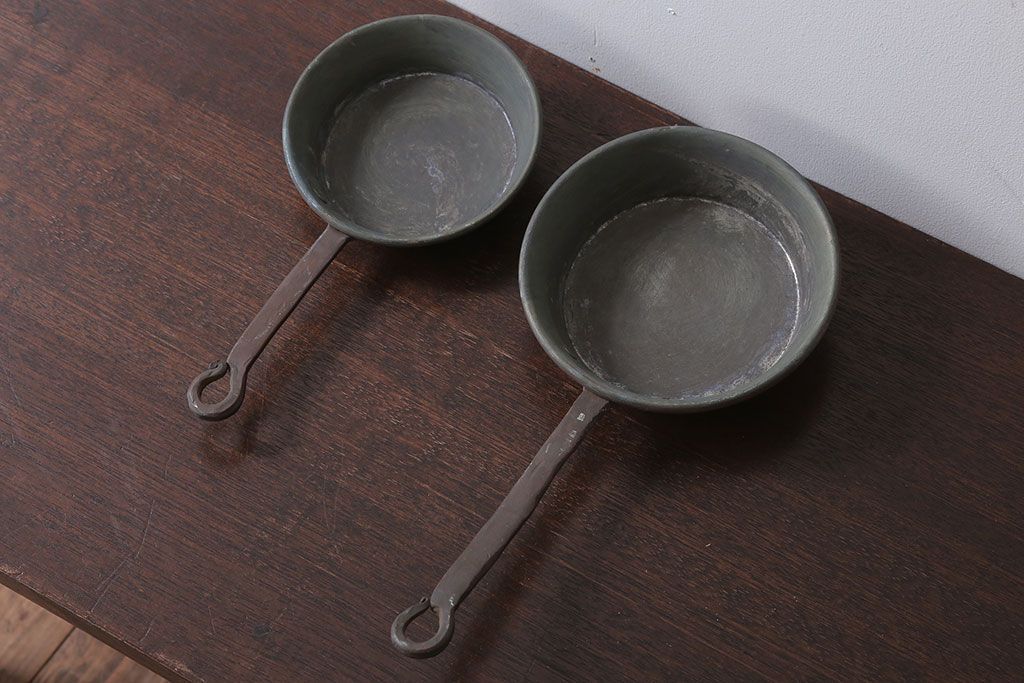 アンティーク雑貨　アンティーク　銅のフライパン大小2つセット