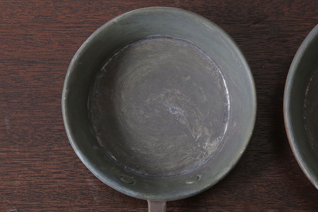 アンティーク雑貨　アンティーク　銅のフライパン大小2つセット