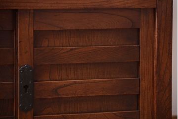 アンティーク家具　古民具・骨董　三面横桟回しの越後帳場箪笥(銭戸棚、帳箪笥・帳戸棚)