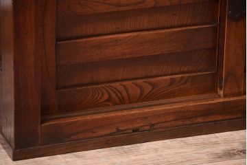 アンティーク家具　古民具・骨董　三面横桟回しの越後帳場箪笥(銭戸棚、帳箪笥・帳戸棚)