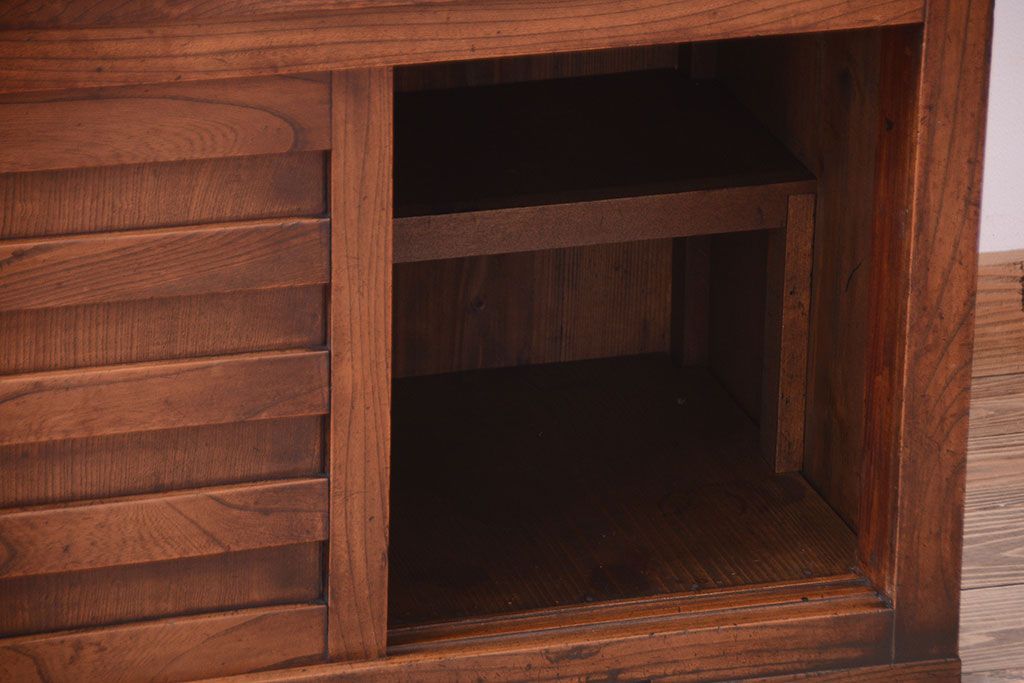 アンティーク家具　古民具・骨董　三面横桟回しの越後帳場箪笥(銭戸棚、帳箪笥・帳戸棚)