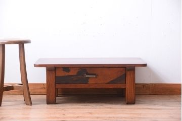 アンティーク家具　和製アンティーク　前板黒柿材!小ぶりな文机
