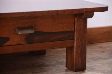 アンティーク家具　和製アンティーク　前板黒柿材!小ぶりな文机