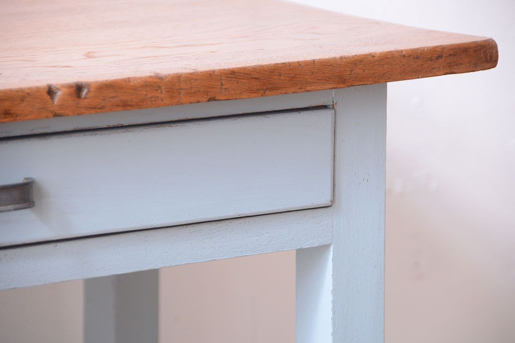 レトロ家具　アンティークペイント　古い木のレトロな平机(デスク)(2)