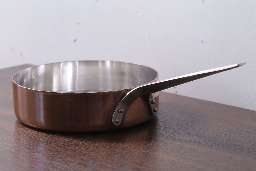 アンティーク雑貨　ビンテージ　デンマークGeorg Jensen(ジョージ・ジェンセン) 銅製の片手鍋(2)