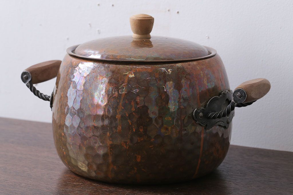 アンティーク雑貨　ビンテージ　スイスStockli Netstal　木製取っ手の銅製両手鍋