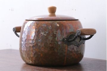 アンティーク雑貨　ビンテージ　スイスStockli Netstal　木製取っ手の銅製両手鍋