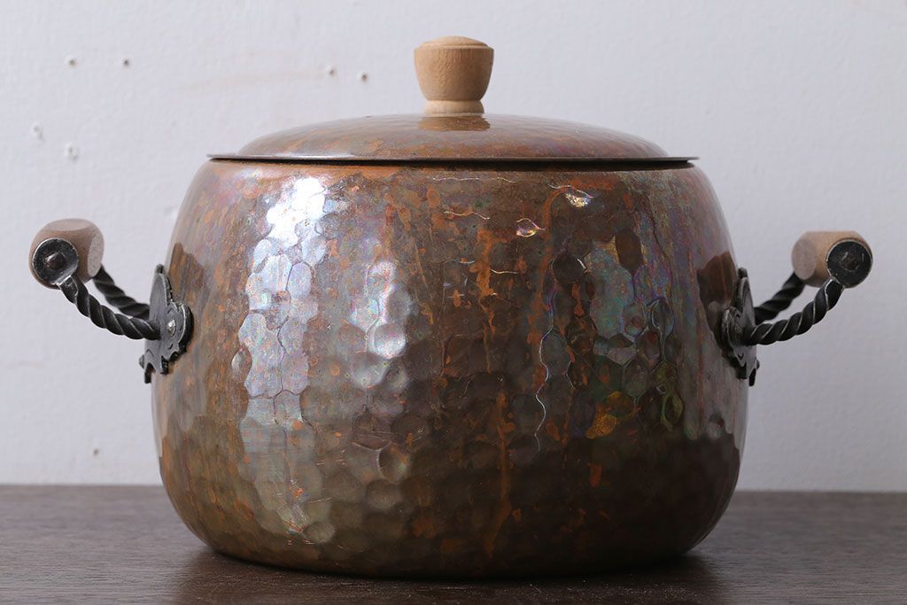 アンティーク雑貨　ビンテージ　スイスStockli Netstal　木製取っ手の銅製両手鍋