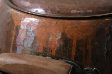 アンティーク雑貨　ビンテージ　スイスStockli Netstal　木製取っ手の銅製両手鍋