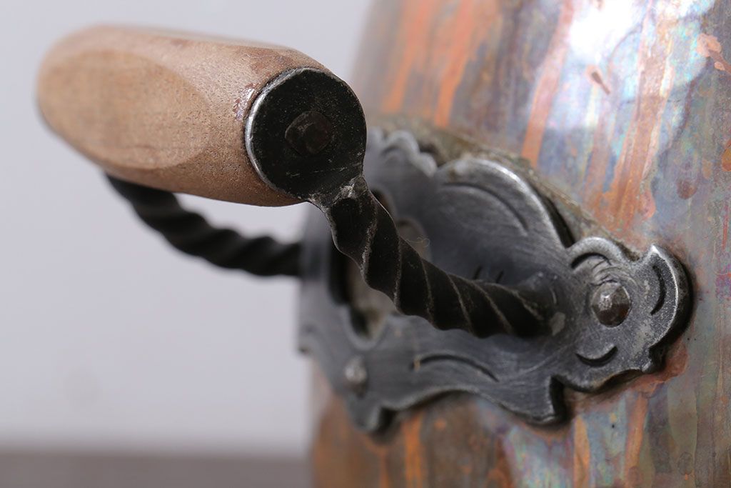 アンティーク雑貨　ビンテージ　スイスStockli Netstal　木製取っ手の銅製両手鍋