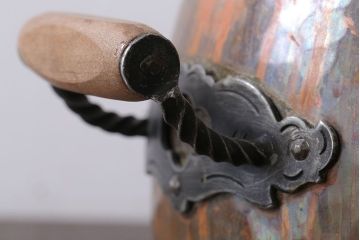 アンティーク雑貨　ビンテージ　スイスStockli Netstal　木製取っ手の銅製両手鍋