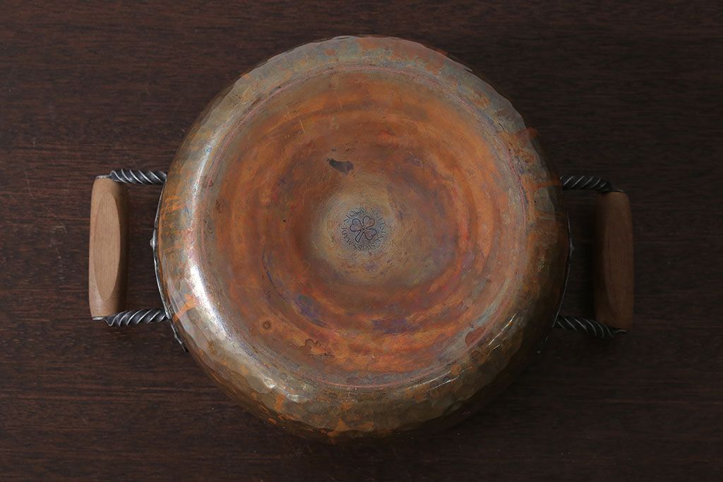 アンティーク雑貨　ビンテージ　スイスStockli Netstal　木製取っ手の銅製両手鍋