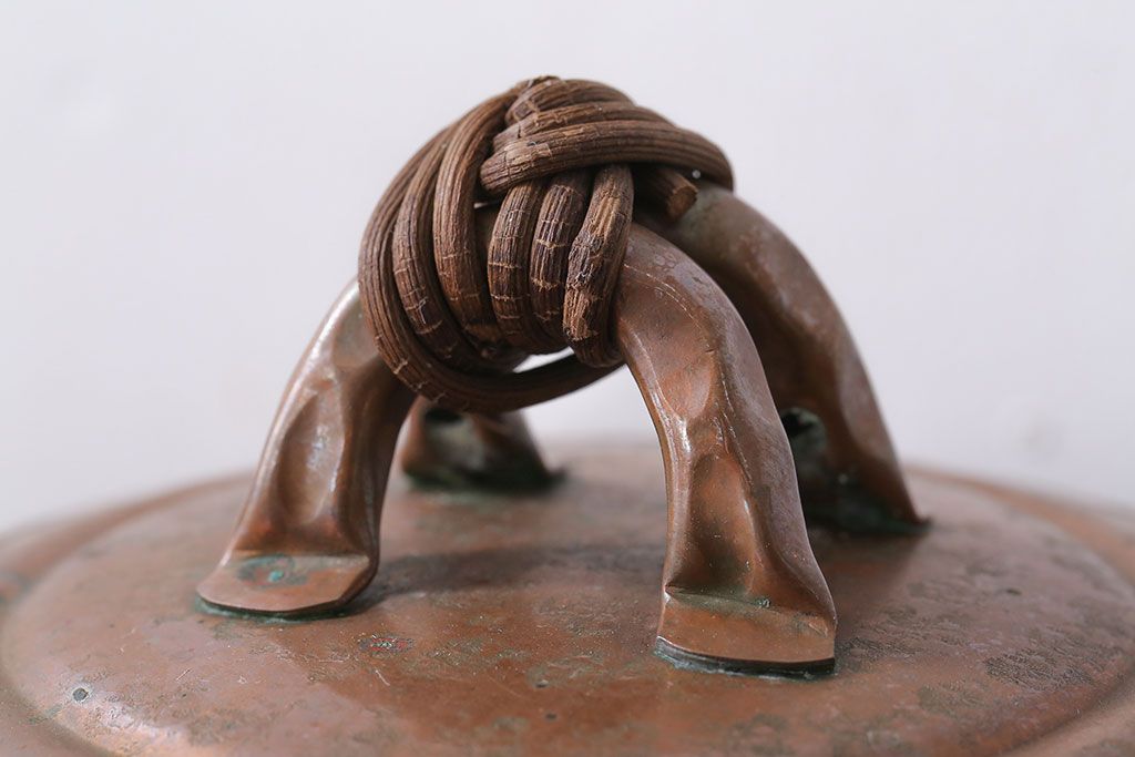 アンティーク雑貨　ビンテージ　銅製のシャビーな両手鍋