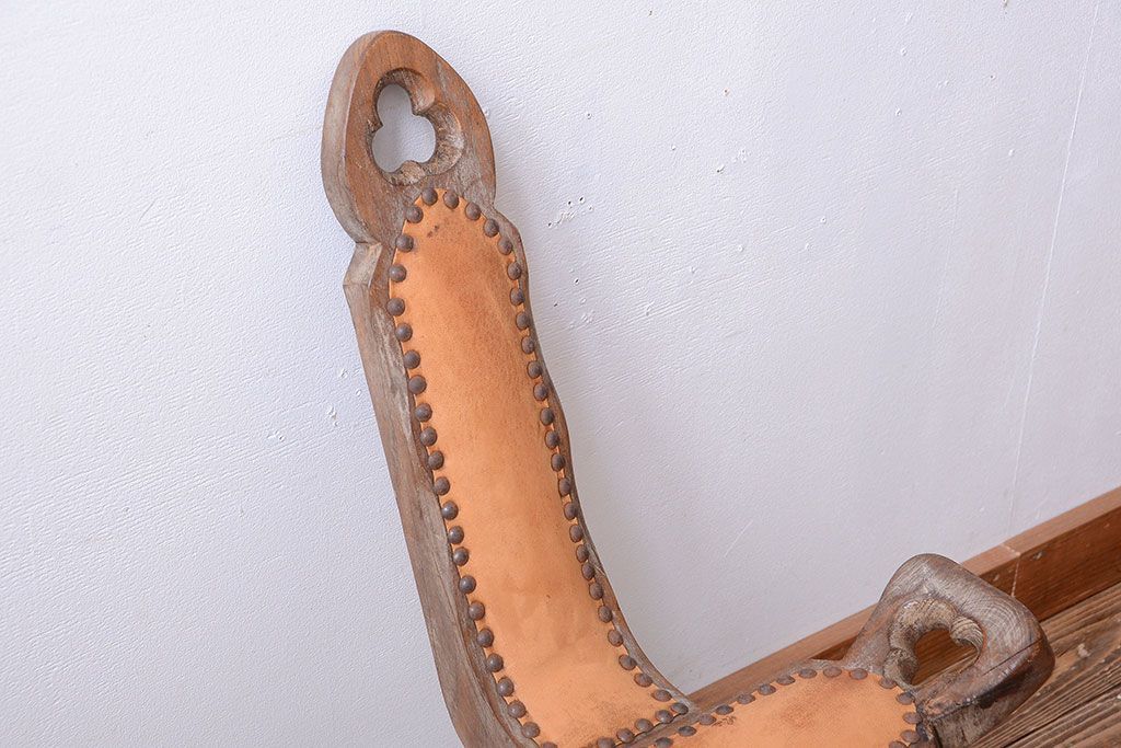 中古　アジアン家具　本革座面のチェア(椅子)(1)