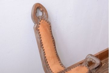 中古　アジアン家具　本革座面のチェア(椅子)(1)