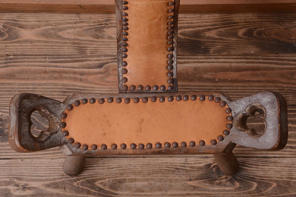 中古　アジアン家具　本革座面のチェア(椅子)(2)