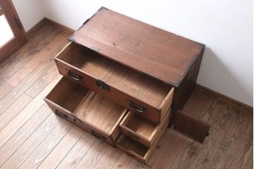 アンティーク家具　和製アンティーク　シンプルな丸金具!時代箪笥ローボード