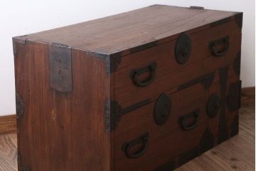 アンティーク家具　和製アンティーク　シンプルな丸金具!時代箪笥ローボード