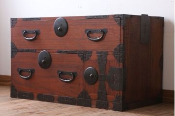 アンティーク家具　和製アンティーク　シンプルな丸金具!時代箪笥ローボード