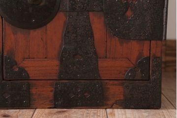 アンティーク家具　和製アンティーク　シンプルな丸金具!時代箪笥ローボード