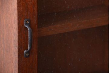 アンティーク家具　アンティーク　気泡ガラス入り!古い木製のお洒落な縦型壁掛け戸棚(2)