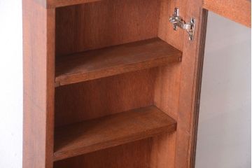 アンティーク家具　アンティーク　気泡ガラス入り!古い木製のお洒落な縦型壁掛け戸棚(2)