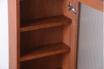 アンティーク家具　アンティーク　モールガラス入り!古い木製のお洒落な縦型壁掛け戸棚(2)