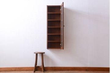 アンティーク家具　アンティーク　モールガラス入り!古い木製のお洒落な縦型壁掛け戸棚(3)