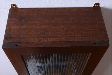 アンティーク家具　アンティーク　モールガラス入り!古い木製のお洒落な縦型壁掛け戸棚(3)