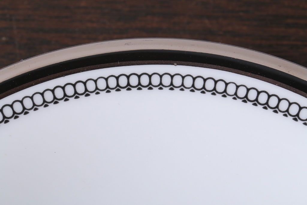 アンティーク雑貨　中古 イギリス ROYAL DOULTON(ロイヤルドルトン) SARABANDE(サラバンド)ダブルハンドルスープカップ&ソーサー(洋食器)