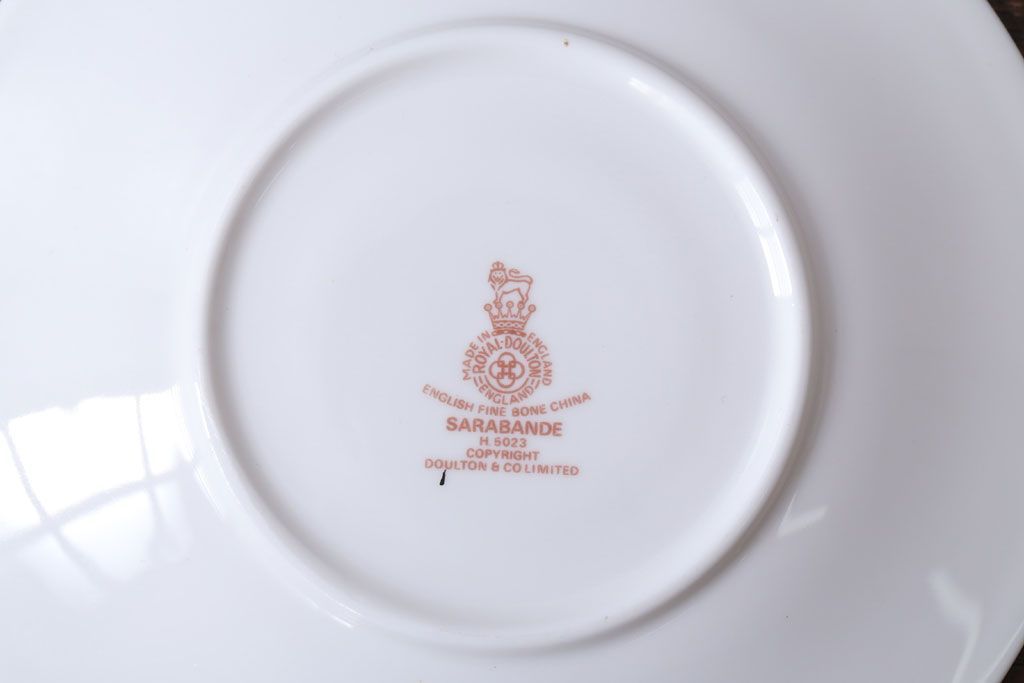 アンティーク雑貨　中古 イギリス ROYAL DOULTON(ロイヤルドルトン) SARABANDE(サラバンド)ダブルハンドルスープカップ&ソーサー(洋食器)
