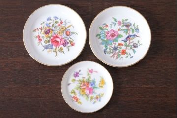 アンティーク雑貨　中古　MINTON (ミントン)など花柄の小皿3枚セット(洋食器)